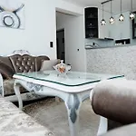 Luxury Apartman