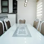 Luxury Apartman *